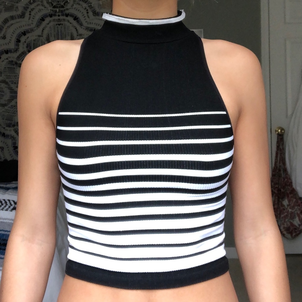 Stretchy comfortable FREE PEOPLE turtleneck tank